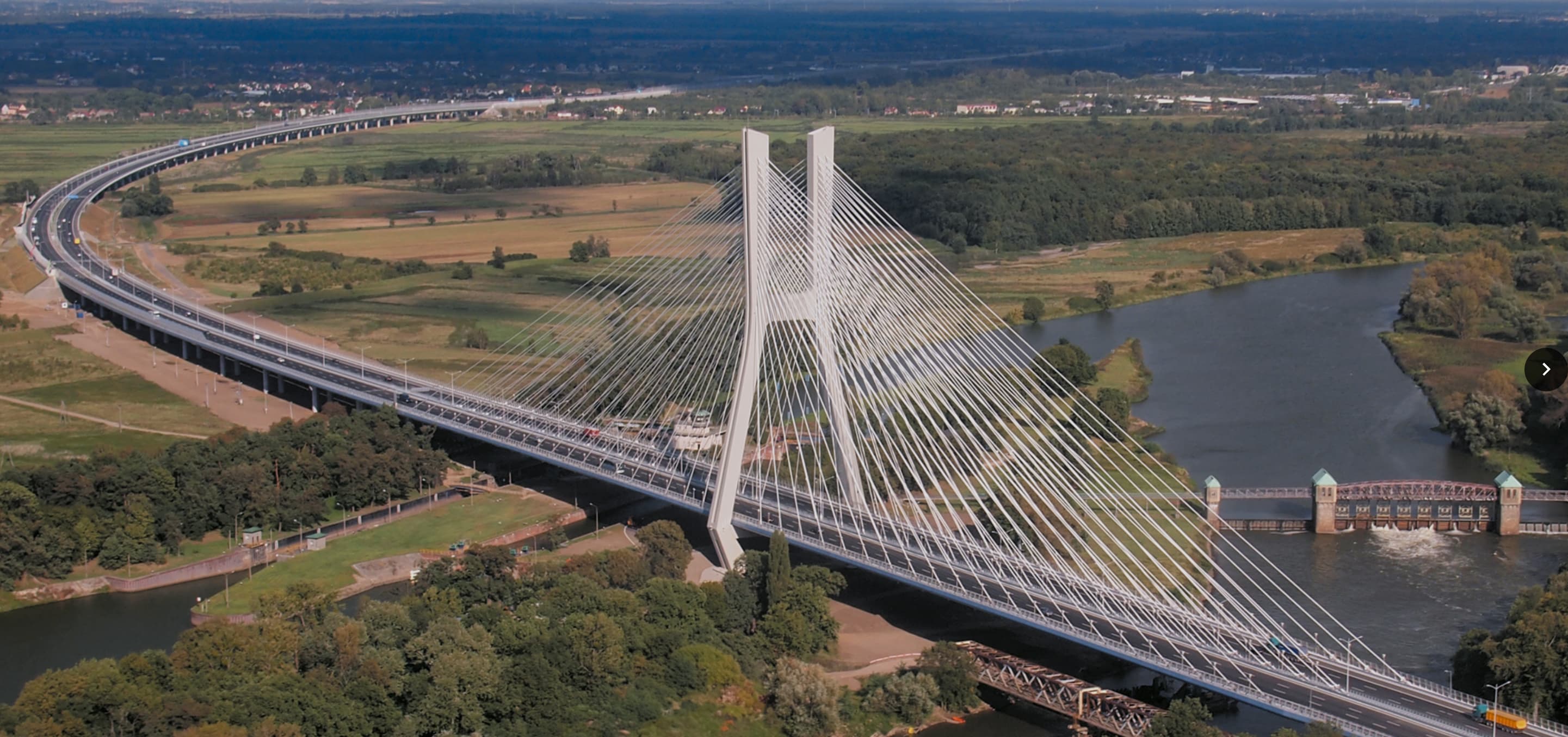 Acciona corporate video image